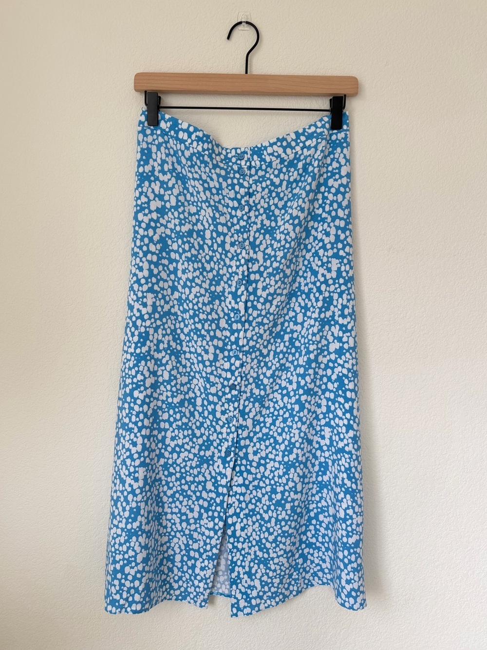 Primark Cares Blue and White A-Line Midi Skirt. Size 14. 100% Viscose - Picture 2 of 8